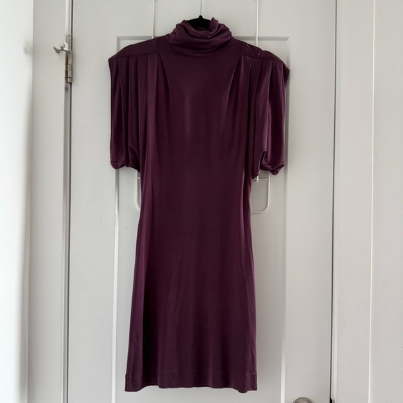 Elizabeth and James burgundy maroon silk stretch jersey dress - size Small (S) - Picture 2 of 8